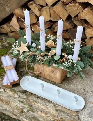 Holky moc děkuji za velký zájem o kovové svícny🌟. Po dnešním příspěvku se kulaté vyprodaly, ale mám ještě pár ks...