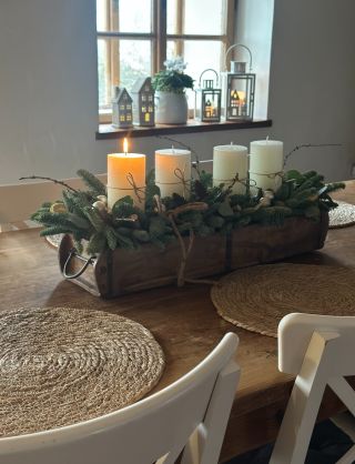 Krásnou první adventní neděli🌟. U nás hned ráno zapálil první svíčku náš nejmladší člen rodiny Kubík❤️. Prožijte advent v...