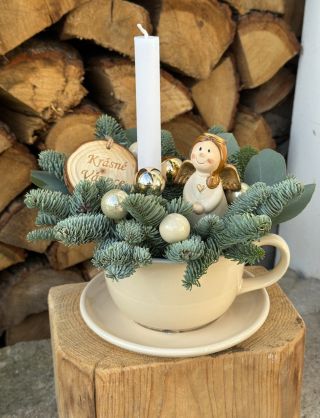 Tyto keramické květináče ve tvaru maxi šálků mohou být nejen na květinu, ale také dokonalá nádoba na aranžování❤️🌟🤩. Stačí...